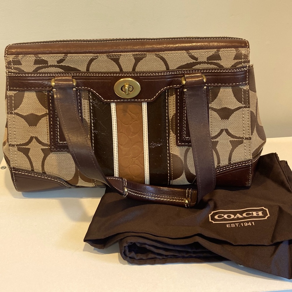 Coach Shoulder Bag Signature Canvas and Leather